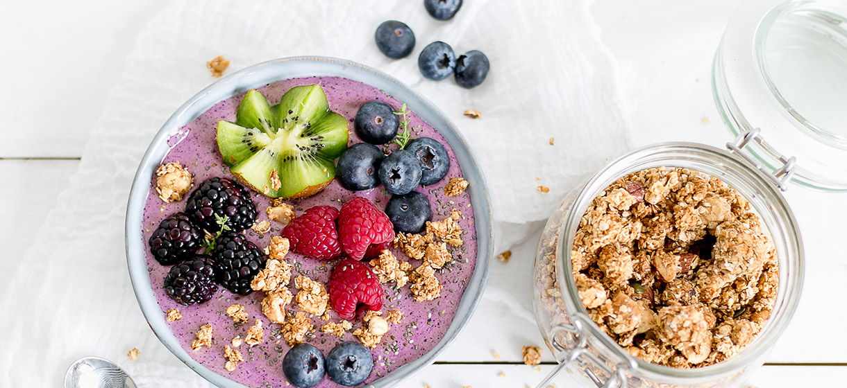 acai-bowl-granola